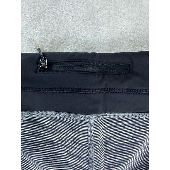 Lululemon Run Inspire Crop II Leggings Size 4 - Picture 7 of 8